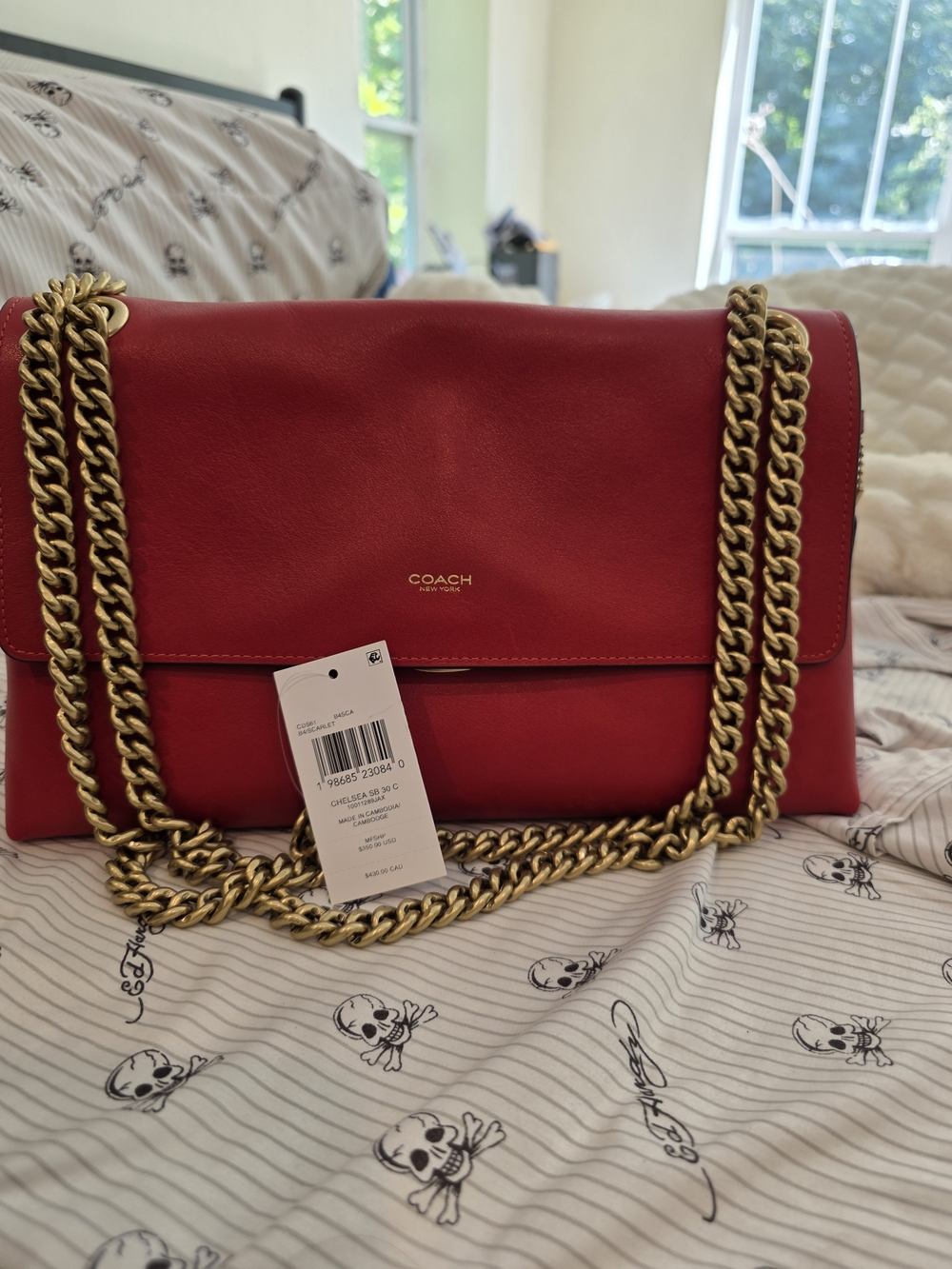 COACH Scarlet Chelsea 30 Leather Chain Shoulder Bag